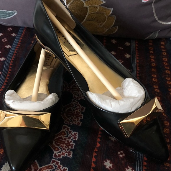 Ted Baker Black Viylette Flats - Picture 7 of 7